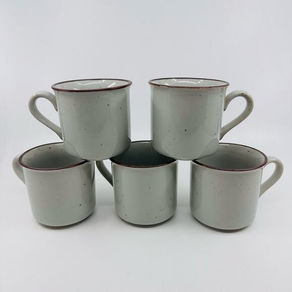 VTG Stoneware Set Cream Speckled 6 Bakers 5 Mugs Vintage Serveware Bakeware 11Pc - Picture 2 of 15